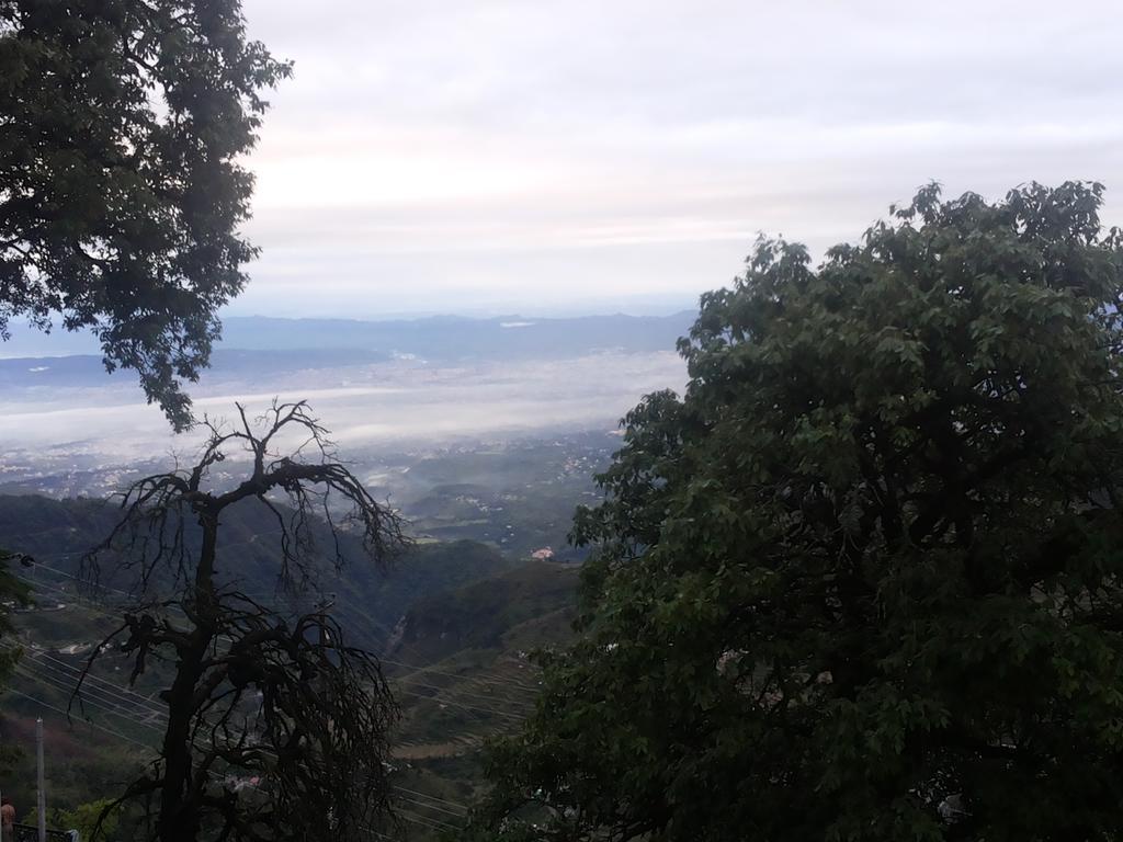 Valley View Hotel Mussoorie Εξωτερικό φωτογραφία